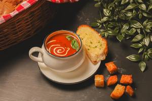 Tomato Basil Soup