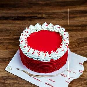 Full red valvet cake       
