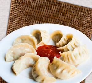 Classic Chicken Momo (Steamed)- 5 Pcs