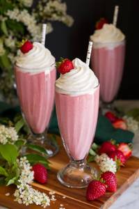 Strawberry milkshake