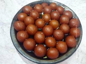 Chota Gulab Jamun