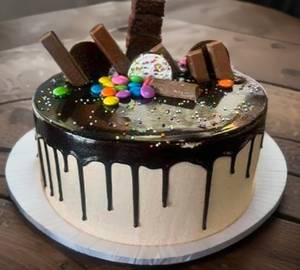 Choco kitkat cake