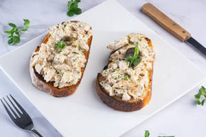 Poached Chicken Toastie [200 Gms]