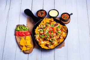 Nachos Olivia With Baked Beans (ch)