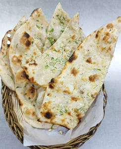 Cheese Garlic Naan