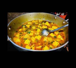 Aloo Paneer Ki Sabzi