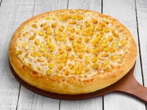 Cheese and corn pizza