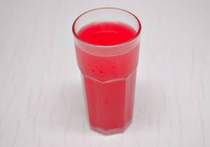 Fresh Chikoo Juice