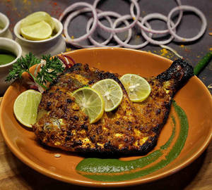 Tandoori Sarson-wali Pomfret