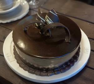 Chocolate truffle cake