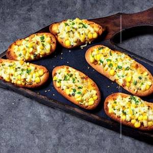 Corn Stuffed Garlic Bread
