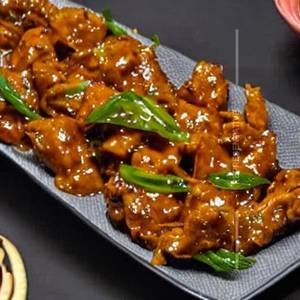 Sliced Chicken in Hot Garlic Sauce