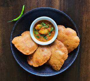 Aloo Sabji 4 Puri