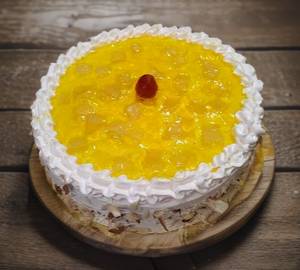 Pineapple delight cake