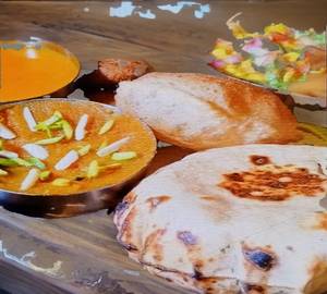 Thali with 1 sabji 5 roti + salad