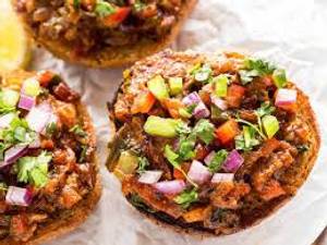 Butter Bombay Masala Pav (3 Pcs) 