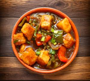 Chilly paneer gravy (6 pcs)