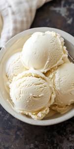 Vanilla Ice Cream ( Per Scoop)