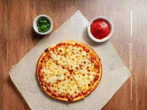 Regular Double Cheese Margherita Pizza