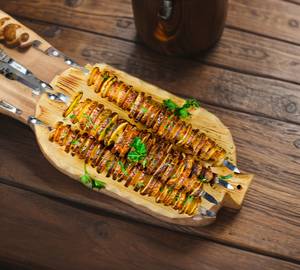 Cheese jalapeno potato spiral