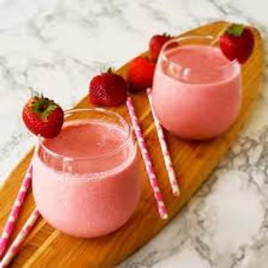 Strawberry lassi(300ml)