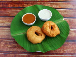 Vada (1 pcs)                                              