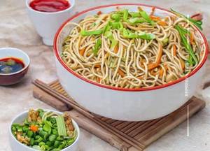 Hakka Noodle  