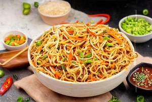 Veg Hakka Noodles