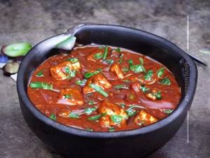Chilli Paneer Gravy