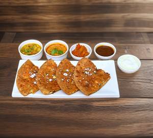 Paneer Aachari Paratha Thali