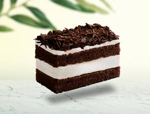 Black Forest Ice Cream Pastry [100 ml]