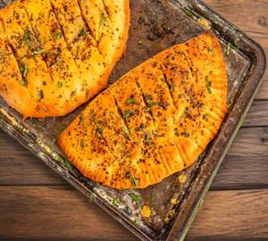 Spicy garlic bread