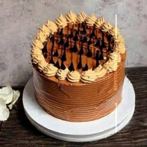 Caramel Chip Cake (Eggless)