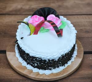 Cake Black Forest [500 Gm ]Eggless