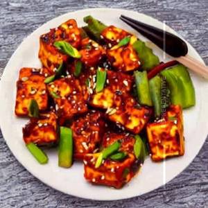Single Chilli Paneer Roll