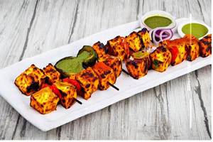 Achari Paneer Tikka