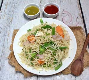 Hakka noodles