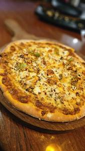 Paneer Delight Pizza