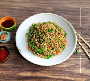 Wok Tossed Noodles(Veg)