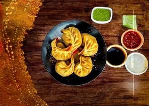 Veg afghani momos