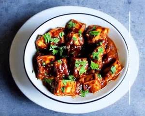 Gravy chilli paneer                                                                                            