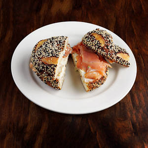 Lehaye - Smoked Salmon Bagel