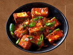 Roast Paneer Chilli 