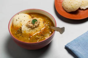 Anna Idli Sambhar [2 Pieces]