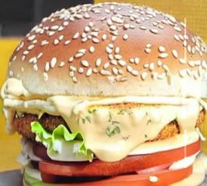 Paneer Aloo Tikki Burger 