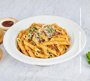 Mix sauce pasta                                                              