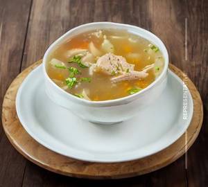 Chicken clear soup