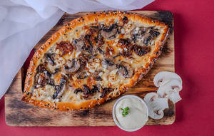 Mushroom And Camelized And Onion