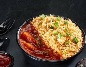 Chilli Garlic Rice With Veg Manchurian