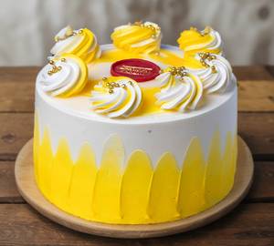 Pineapple Delight Cake